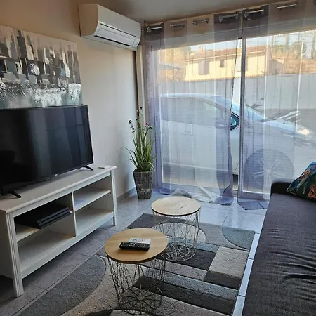 Apartman Joli Piscine Climatise